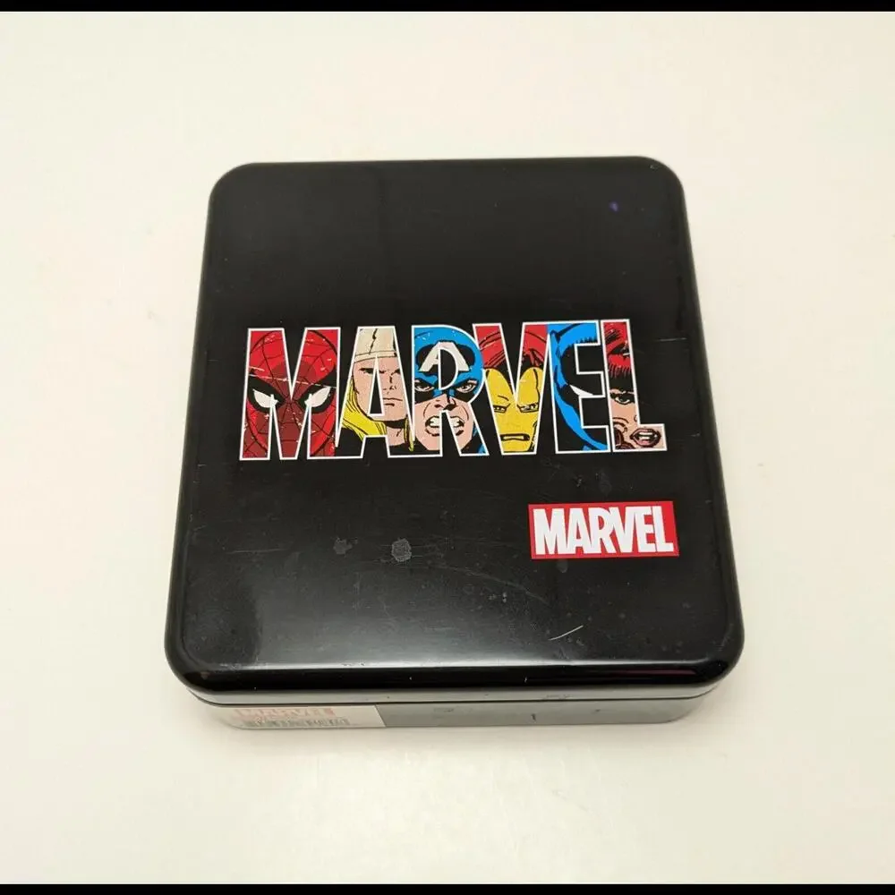 NWT Mens Marvel Comics Trifold Wallet - Captain America With‎ Metal Tin